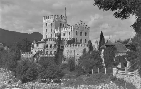 Itter Castle